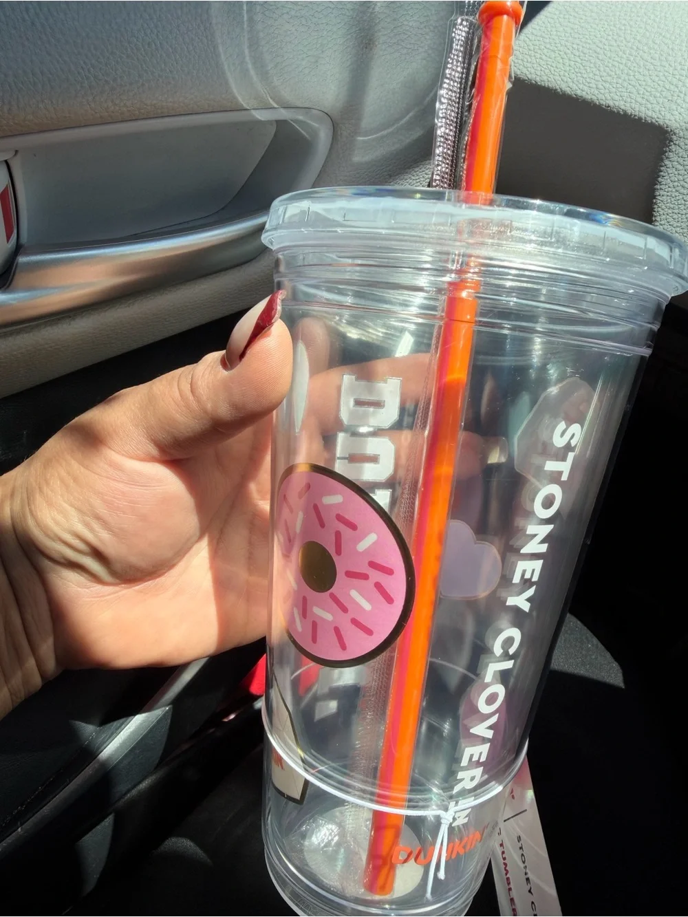 Dunkin' Clear cup with straw Stoney Clover collection